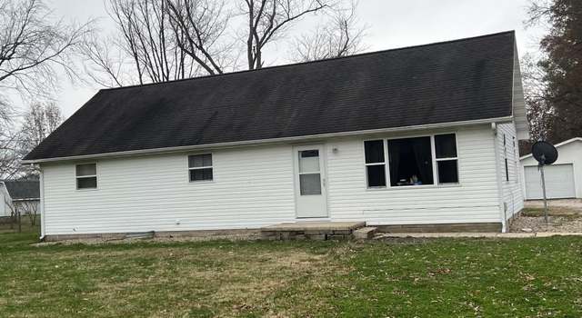 Photo of 906 E 1150 Ave, Shobonier, IL 62885
