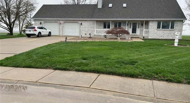 Photo of 609 Christopher Ln, New Baden, IL 62265