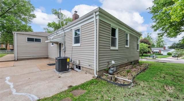 Photo of 7675 Horatio Dr, St Louis, MO 63121