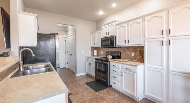 Photo of 120 Birchtree Cir, St Robert, MO 65584