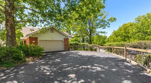 Photo of 959 N Spoede Rd, Creve Coeur, MO 63146