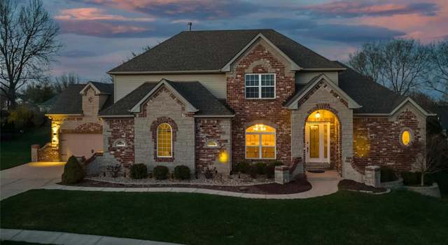 Photo of 1020 Castleview Ct, St Charles, MO 63304