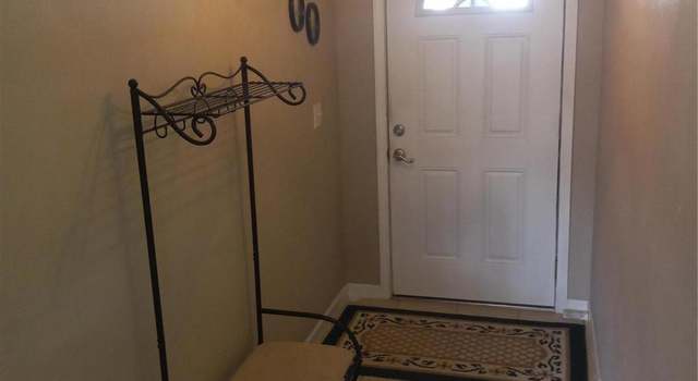 Photo of 103 Alby North Ct, Godfrey, IL 62035