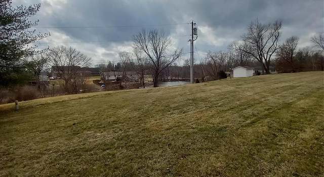 Photo of 103 Alby North Ct, Godfrey, IL 62035