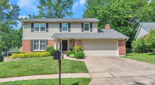 Photo of 1722 Woodmore Oaks Dr, Manchester, MO 63021