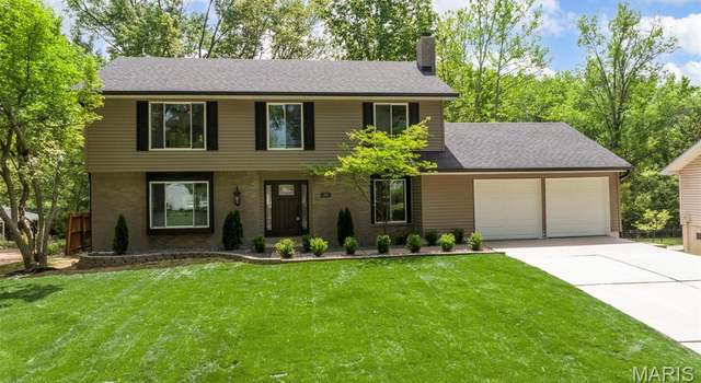 Photo of 15268 Country Ridge Dr, Chesterfield, MO 63017