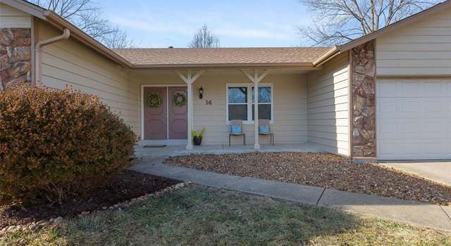 Photo of 14 Crescent Woods Dr, St Peters, MO 63376