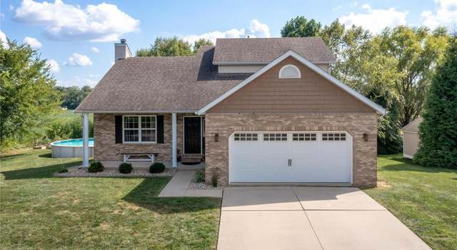 Photo of 1127 Buran Dr, O'fallon, IL 62269