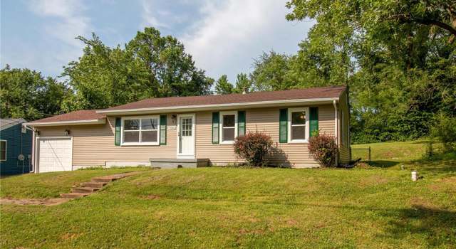 Photo of 9365 Elm Loop Dr, Pevely, MO 63070