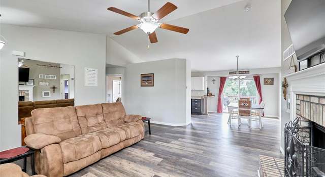 Photo of 123 W Park Cir, O'fallon, MO 63366
