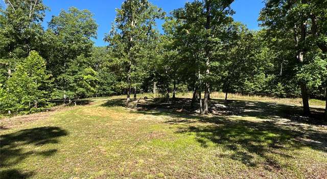 Photo of 7037 Lake Point Dr, Perryville, MO 63775