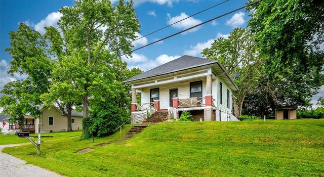 Photo of 402 W 2nd St, Pevely, MO 63070