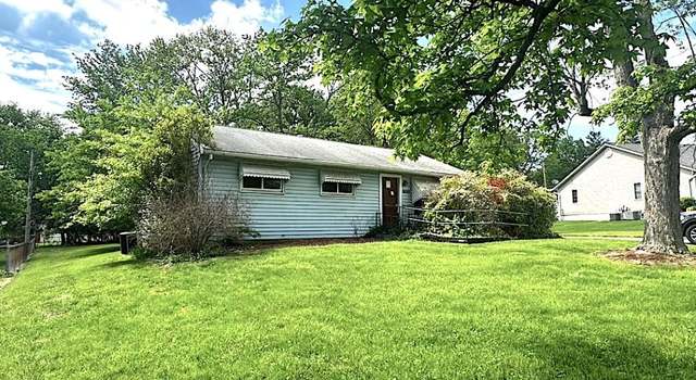 Photo of 127 Ivy Ct, Ballwin, MO 63011