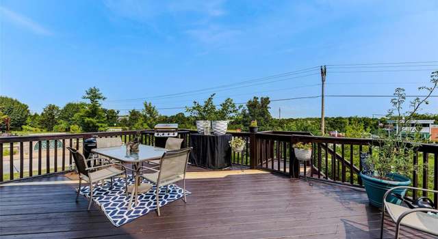 Photo of 719 Stonewood Bend Dr, Lake St Louis, MO 63367