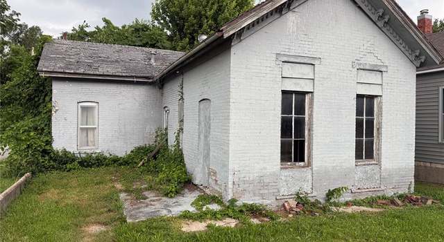 Photo of 905 Fulton Ave, Hannibal, MO 63401