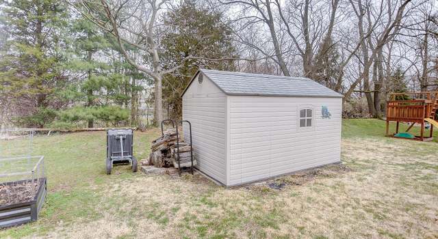 Photo of 904 Wheatridge Dr, Troy, IL 62294