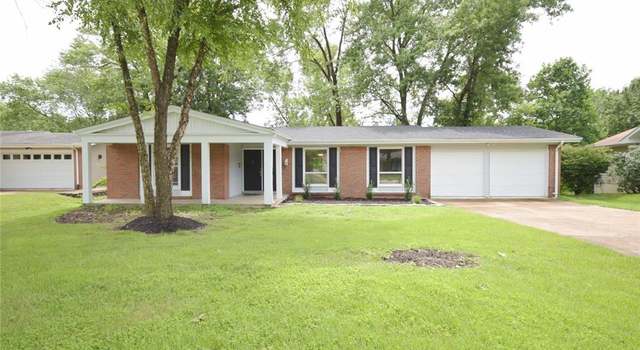 Photo of 431 Breezewood, Ballwin, MO 63011