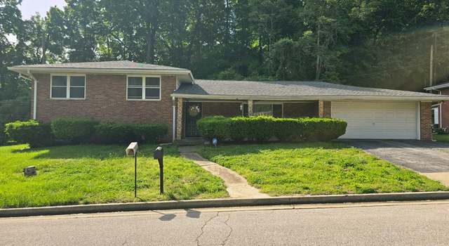 Photo of 1026 La Pleins Dr, East St Louis, IL 62203