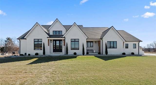 Photo of 1346 Walnut Ridge Dr, Columbia, IL 62236