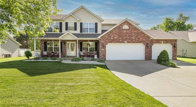 Photo of 34 Oak Leaf Dr, Maryville, IL 62062
