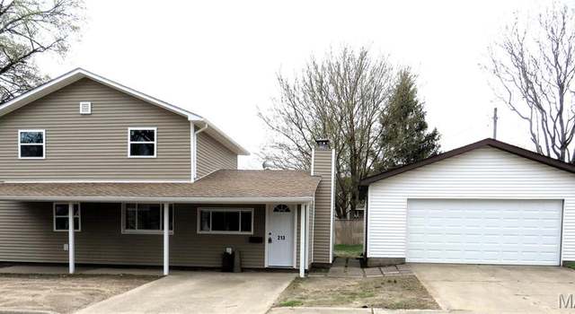 Photo of 213 Walnut St, Roxana, IL 62084
