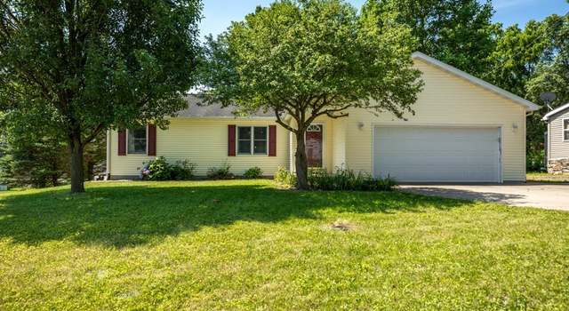 Photo of 308 Washington St, Pawnee, IL 62558