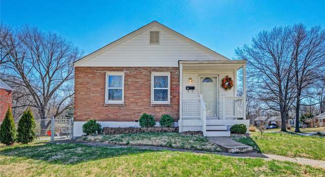 Photo of 2830 Mohattan Ln, St Louis, MO 63125