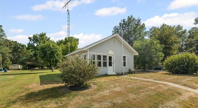 Photo of 901 E Pine St, Percy, IL 62272