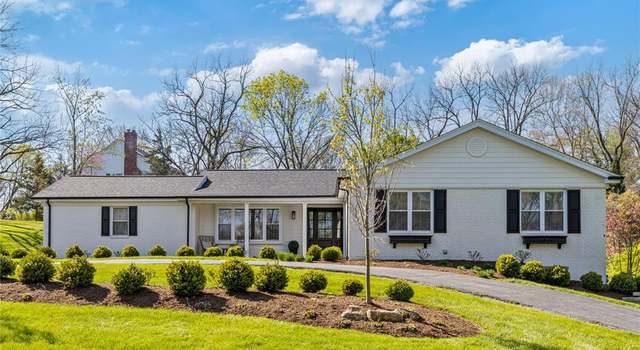 Photo of 502 Briar Ridge Ln, St Louis, MO 63131