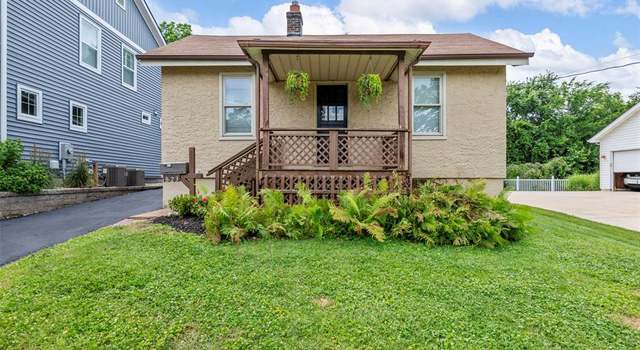 Photo of 823 N Harrison Ave, Kirkwood, MO 63122