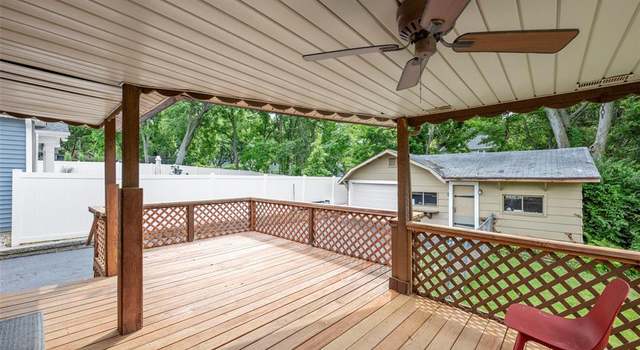 Photo of 823 N Harrison Ave, Kirkwood, MO 63122