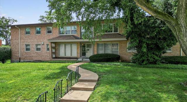 Photo of 2 Delcrest Ct #201, Saint Louis, MO 63124