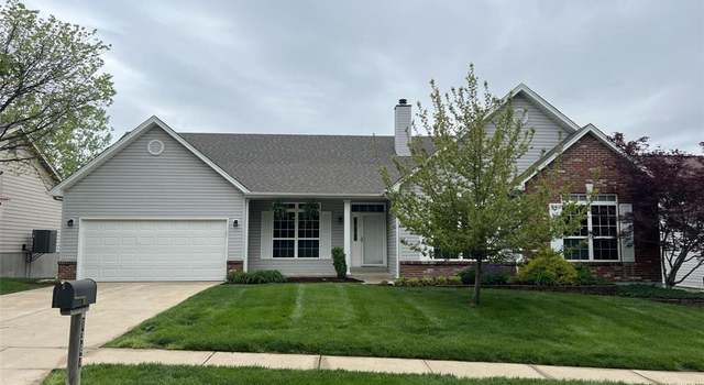 Photo of 1387 Norwood Hills Dr, O'fallon, MO 63366
