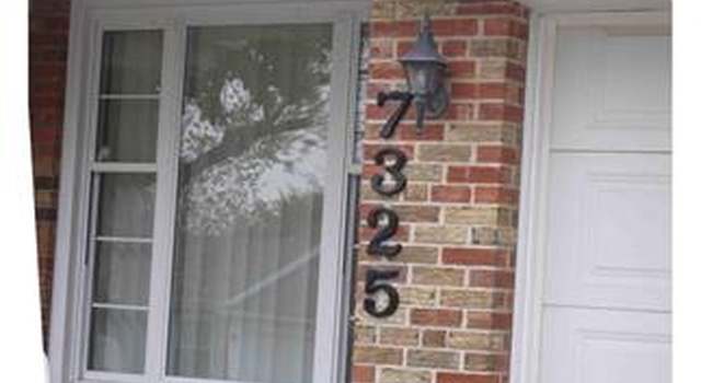 Photo of 7325 Marwinette Ave, St Louis, MO 63116