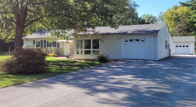 Photo of 39 Airshire, Hazelwood, MO 63042