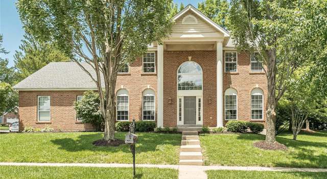 Photo of 251 Lansbrooke, Chesterfield, MO 63005