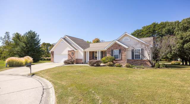 Photo of 7 7th Green Ct, Belleville, IL 62220
