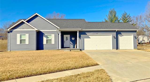 Photo of 405 Bailey Ct, Warrenton, MO 63383