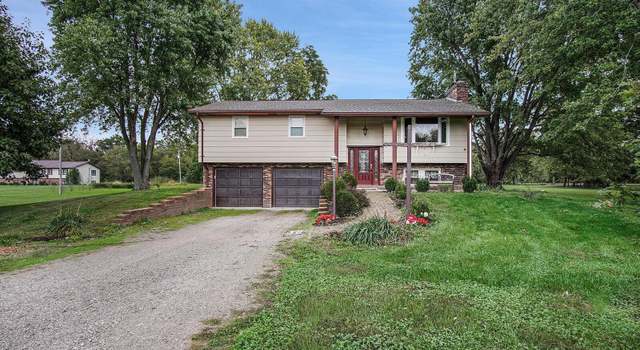 Photo of 424 Pecan Ln, Belleville, IL 62223