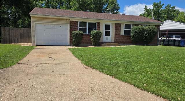 Photo of 2705 Essex St, Saint Charles, MO 63301