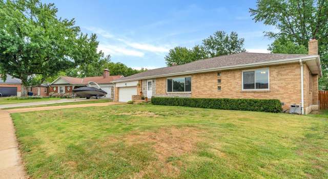 Photo of 6204 Helm Dr, Saint Louis, MO 63109