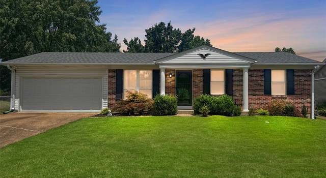 Photo of 1413 Twin Trails Dr, Fenton, MO 63026