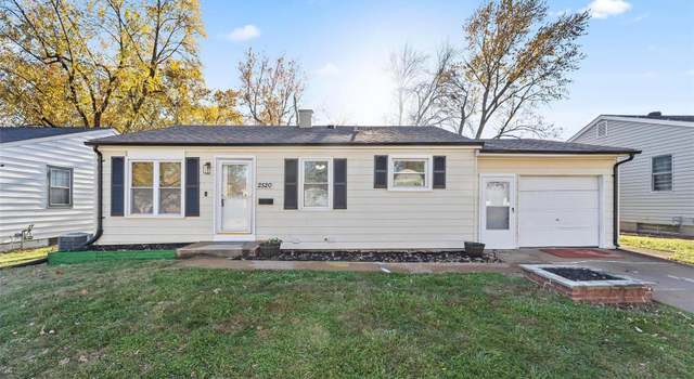 Photo of 2520 Hawthorne Manor Dr, Florissant, MO 63031