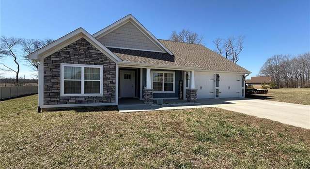 Photo of 379 Lakeview, Cape Girardeau, MO 63701