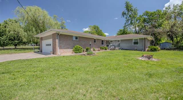 Photo of 310 Smith Rd, Lebanon, MO 65536