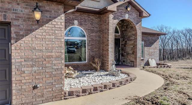 Photo of 20200 Hallelujah Dr, St Robert, MO 65584
