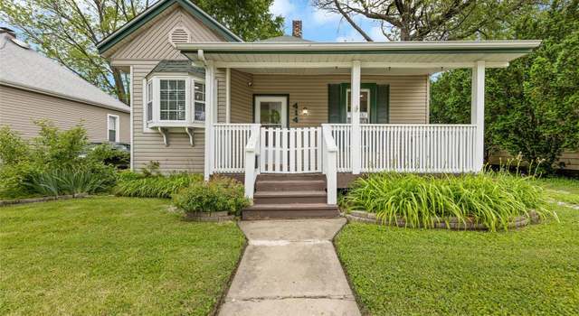 Photo of 414 E Washington St, O'fallon, IL 62269