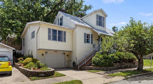 Photo of 549 E 9th St, Alton, IL 62002