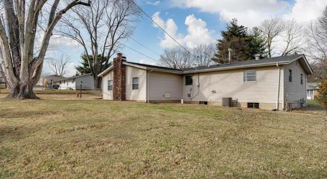 Photo of 106 Paula Dr, St Charles, MO 63301