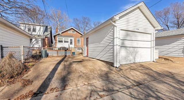 Photo of 4390 Holly Hills Blvd, St Louis, MO 63116